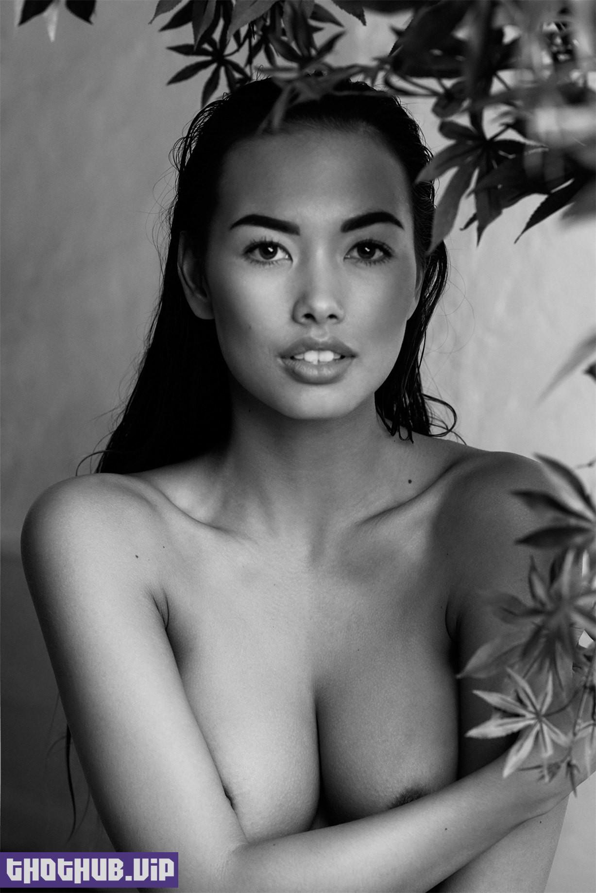 Swedish Model Jennifer Berg Nude Photo Shoot