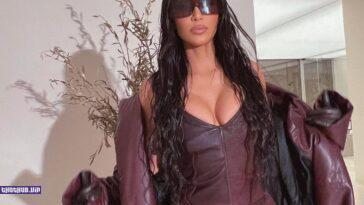 Kim Kardashian Tits In Cleavage 6 Photos