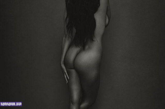 Kourtney Kardashian Nude Great Ass For Spanking