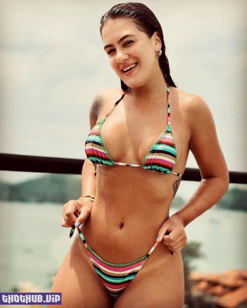 Samara Oliveira 