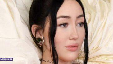 Noah Cyrus At The 2021 Grammy Awards For The First