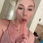 STPeach Popsicle Sucking Fansly Video Leaked