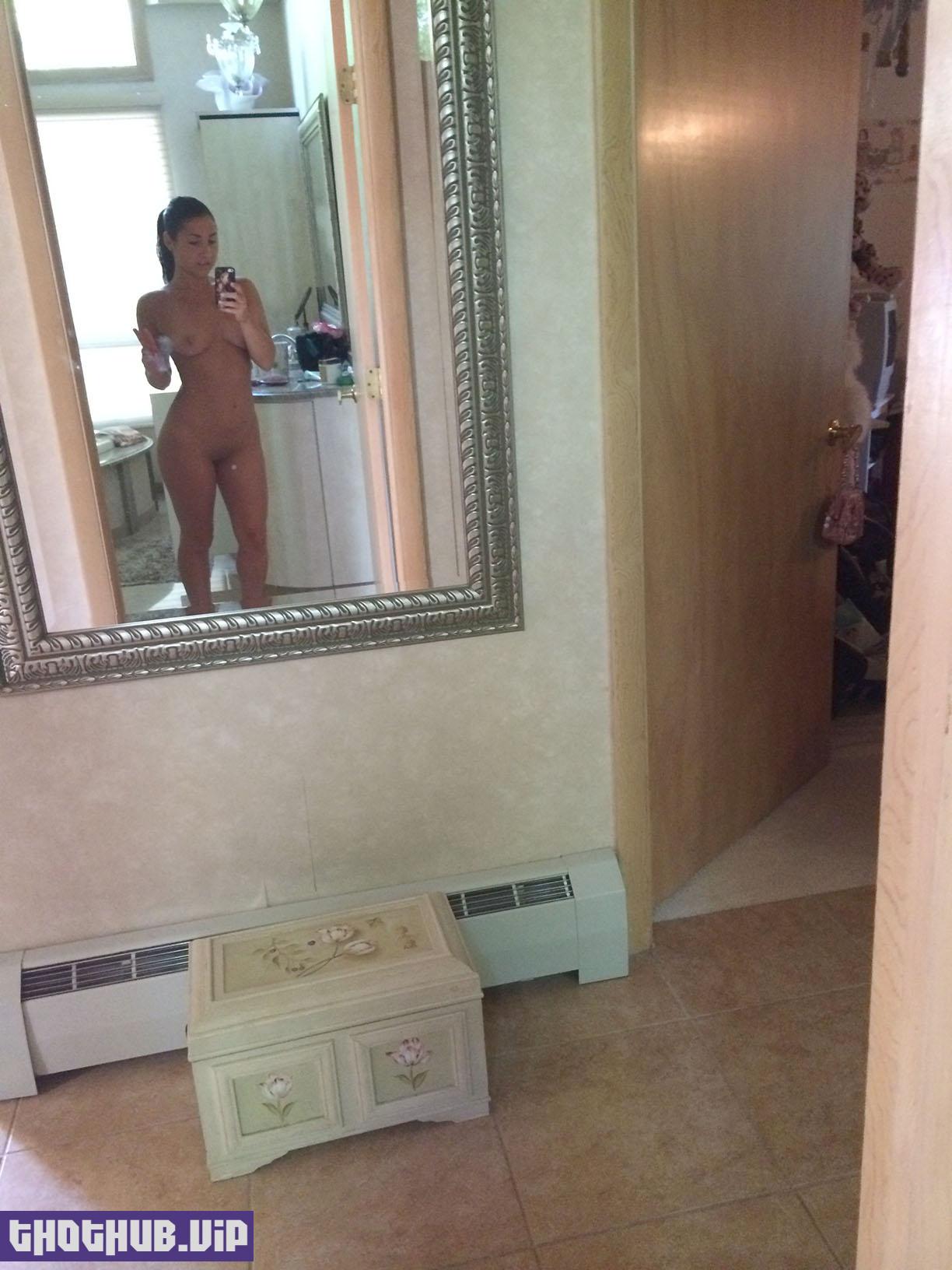 Patriots Cheerleader Jodi Ricci Leaked Nude Selfies