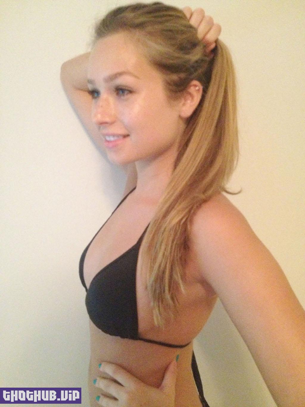Model Ashlen Alexandra Nude Leaked Blowjob and Fucking The Fappening iCloud Leak