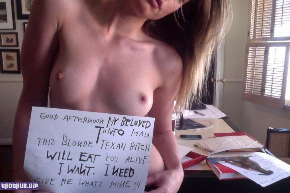 Amber Heard Leaked Nude Selfies