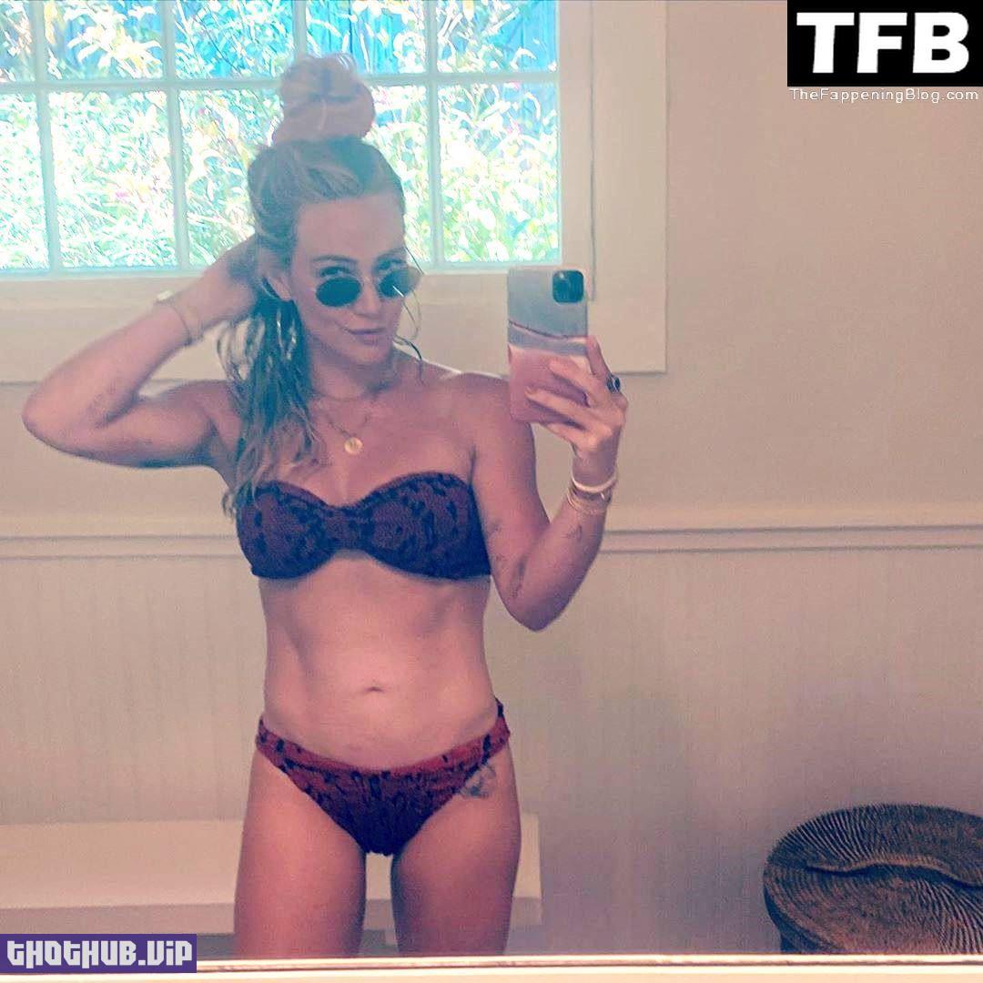 hilary duff bikini selfie thefappeningblog.com