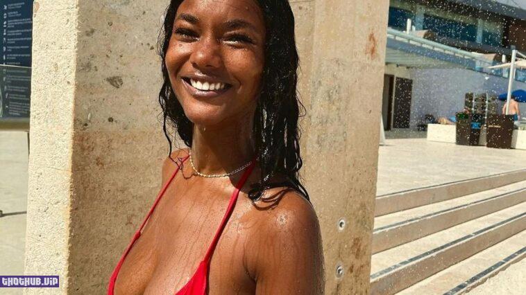 Mariama Diallo Sexy Bikini 4 Photos