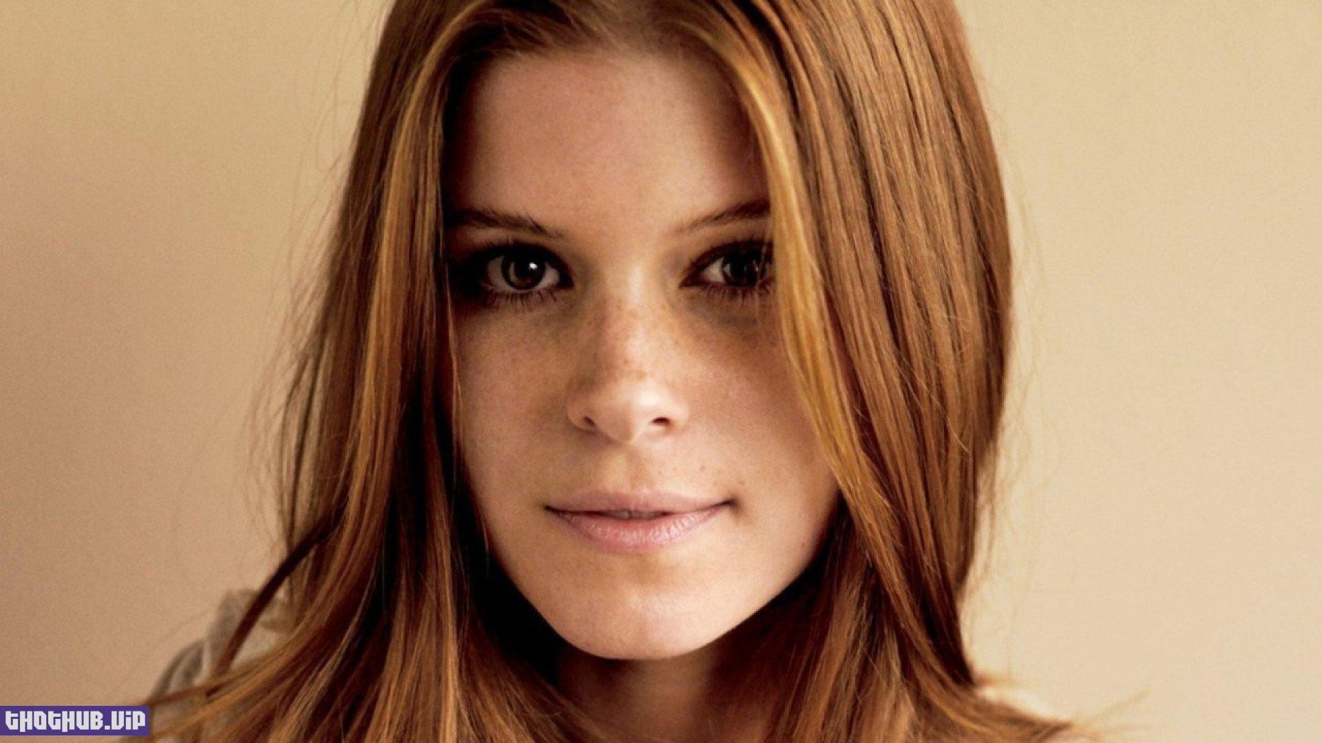 Hot Kate Mara Pussy and Topless Pics