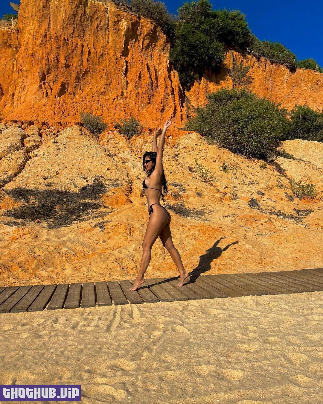 1674969320 279 Hot Nicole Scherzinger %E2%80%93 black bikini photoshoot on a beach
