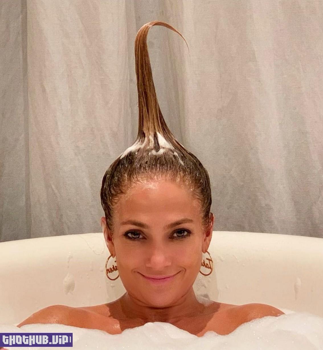 Jennifer Lopez Relaxes At Home