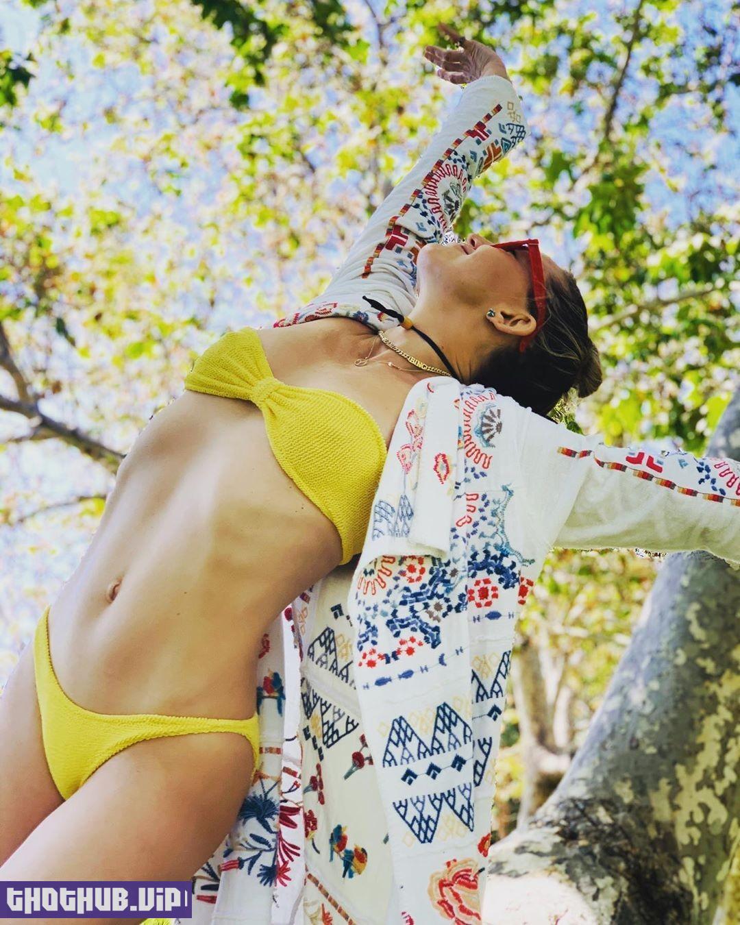 Kate Hudson Sexy Bikini 1 Photo