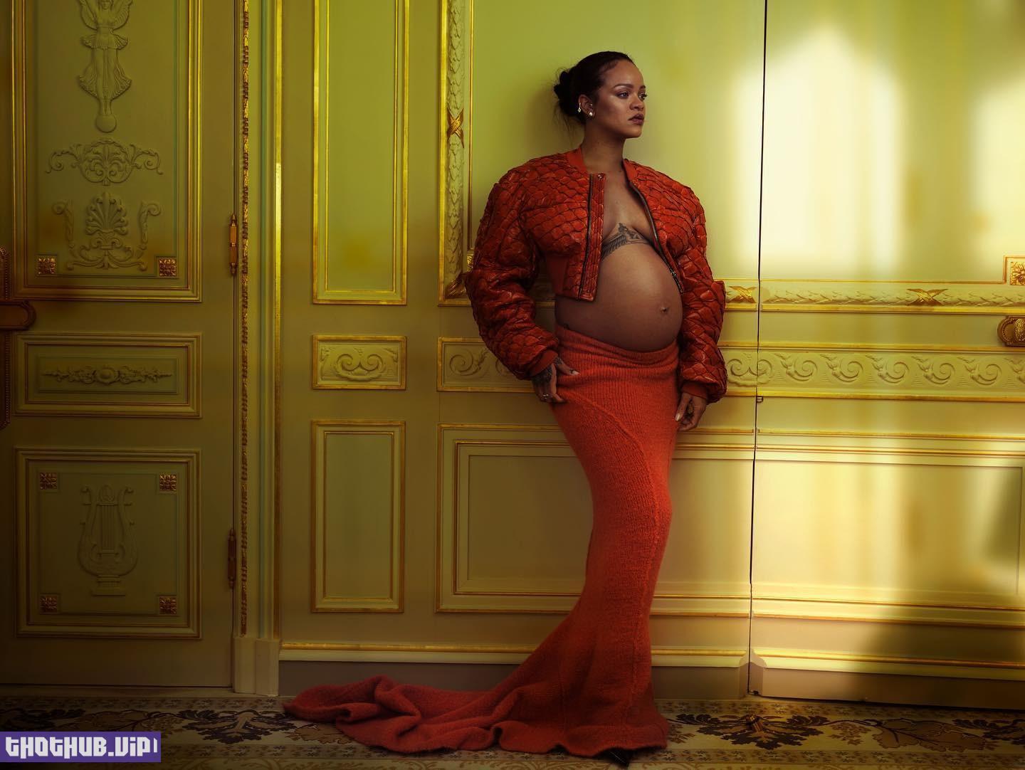 Rihanna Naked And Pregnant 5 Photos And Video