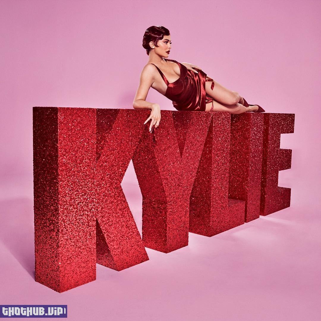 Kylie Jenner Sexy Valentine Collection 17 Photos