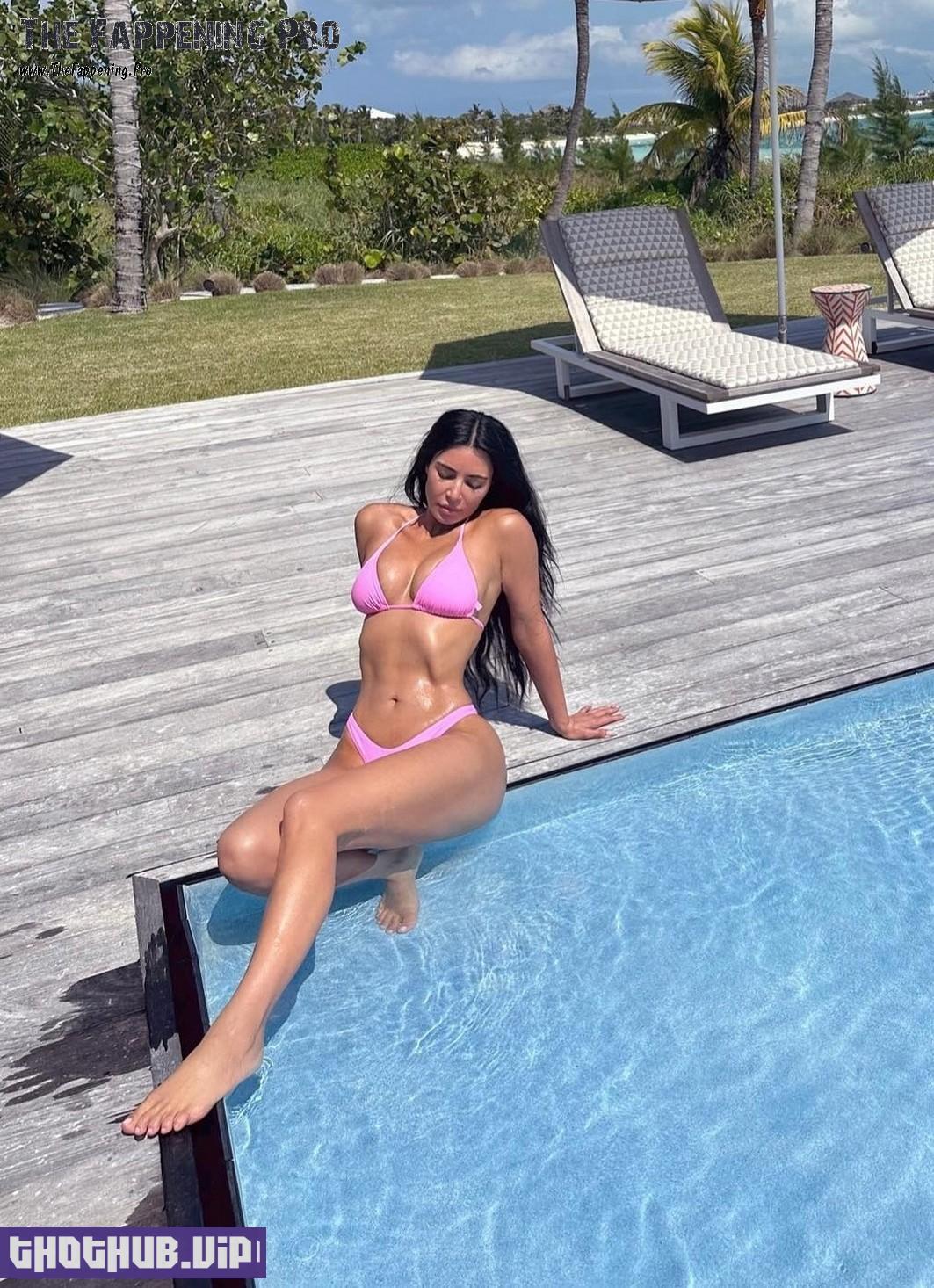 Kim Kardashian Sexy In Pink Bikini 4 Photos