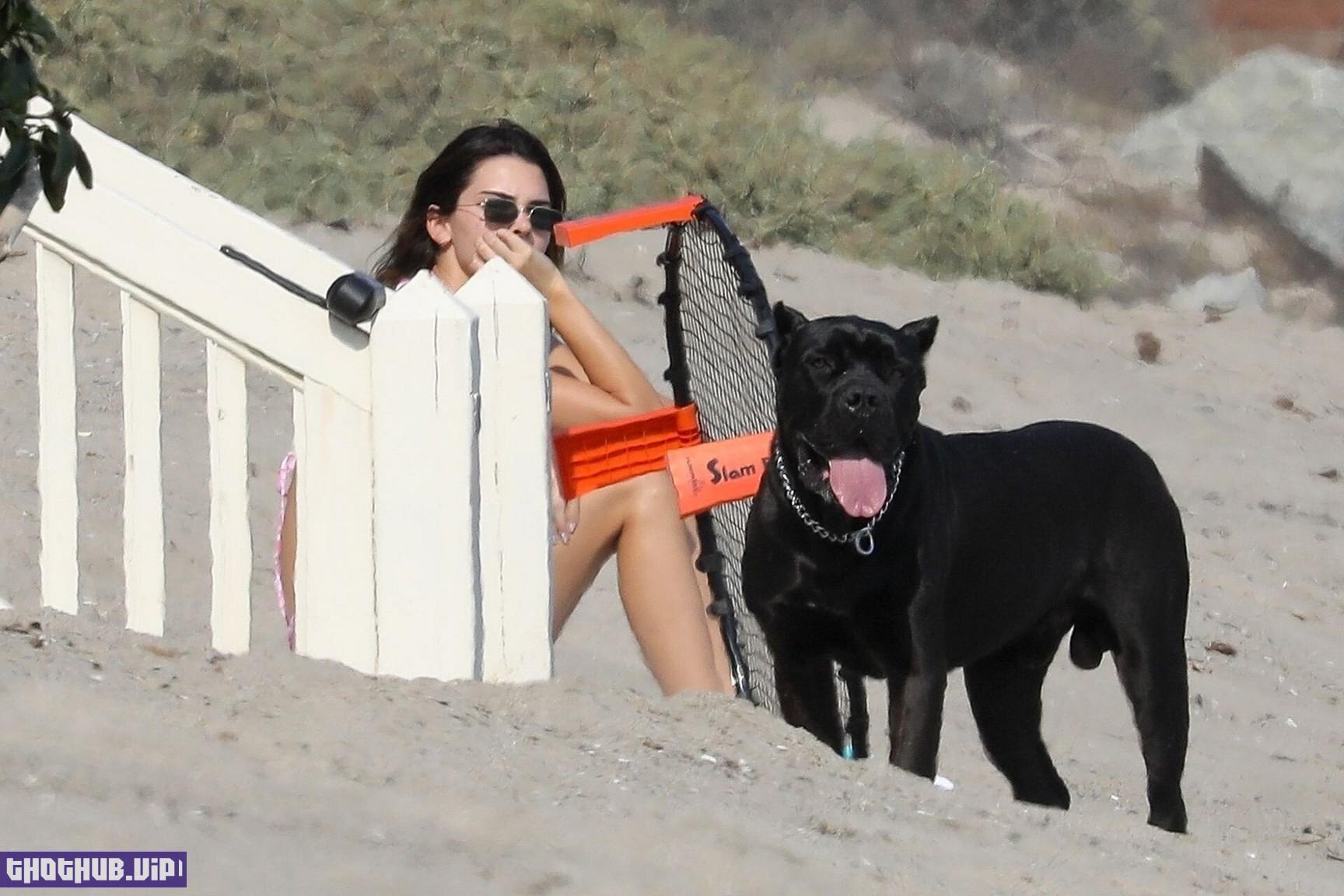 Kendall Jenner Enjoys The Company Of Devin Booker On The