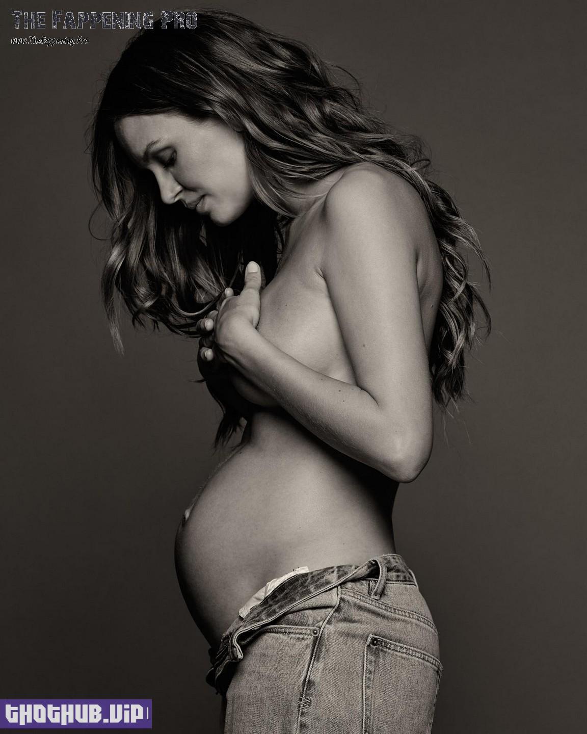 Josephine Skriver Nude Pregnant 8 Photos