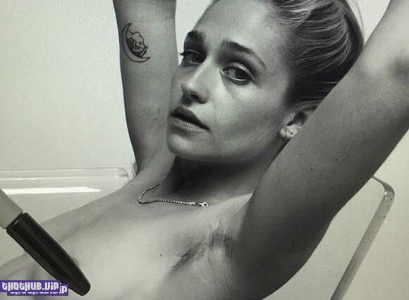 Jemima Kirke Topless 5 Photos