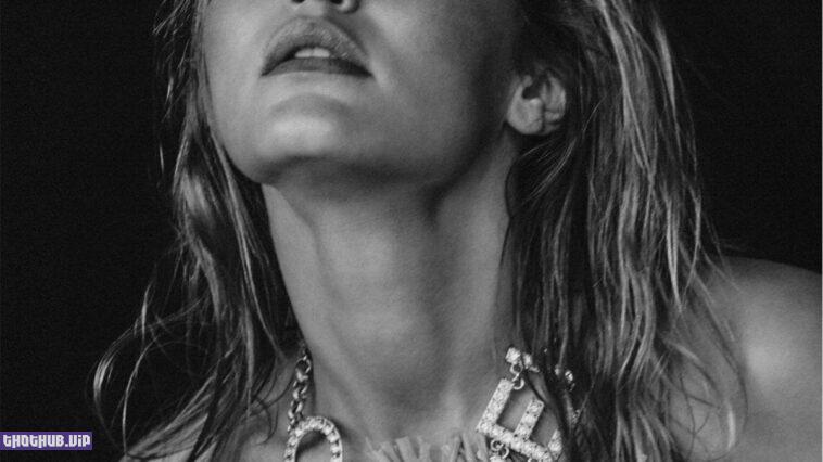 Gigi Hadid Fappening Topless And Sexy For Elle 2019