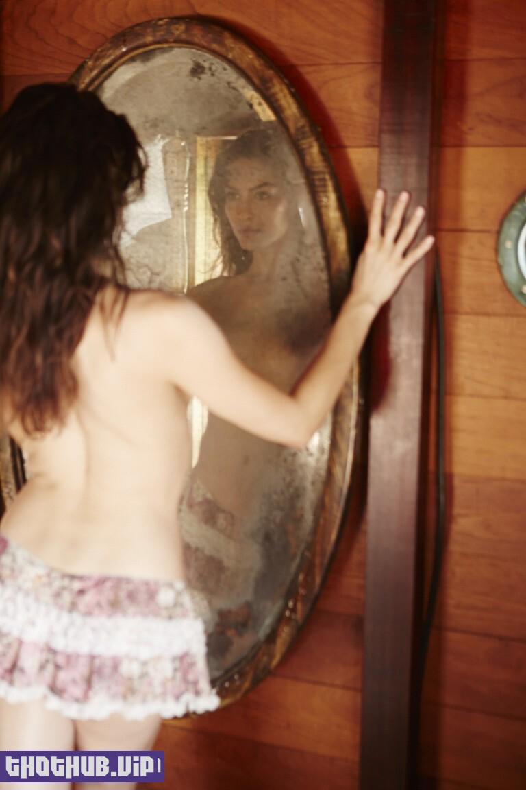 Christina Ionno Nude Photoshoot 21 Photos