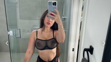 Angie Varona Instagram Naked Influencer - Angie Onlyfans Leaked Video