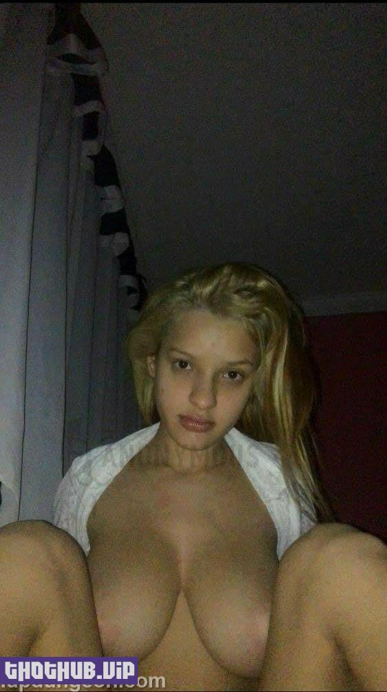 1660849860 807 Nicole Stefanie %E2%80%93 Huge Tits Amateur Leaked Nudes