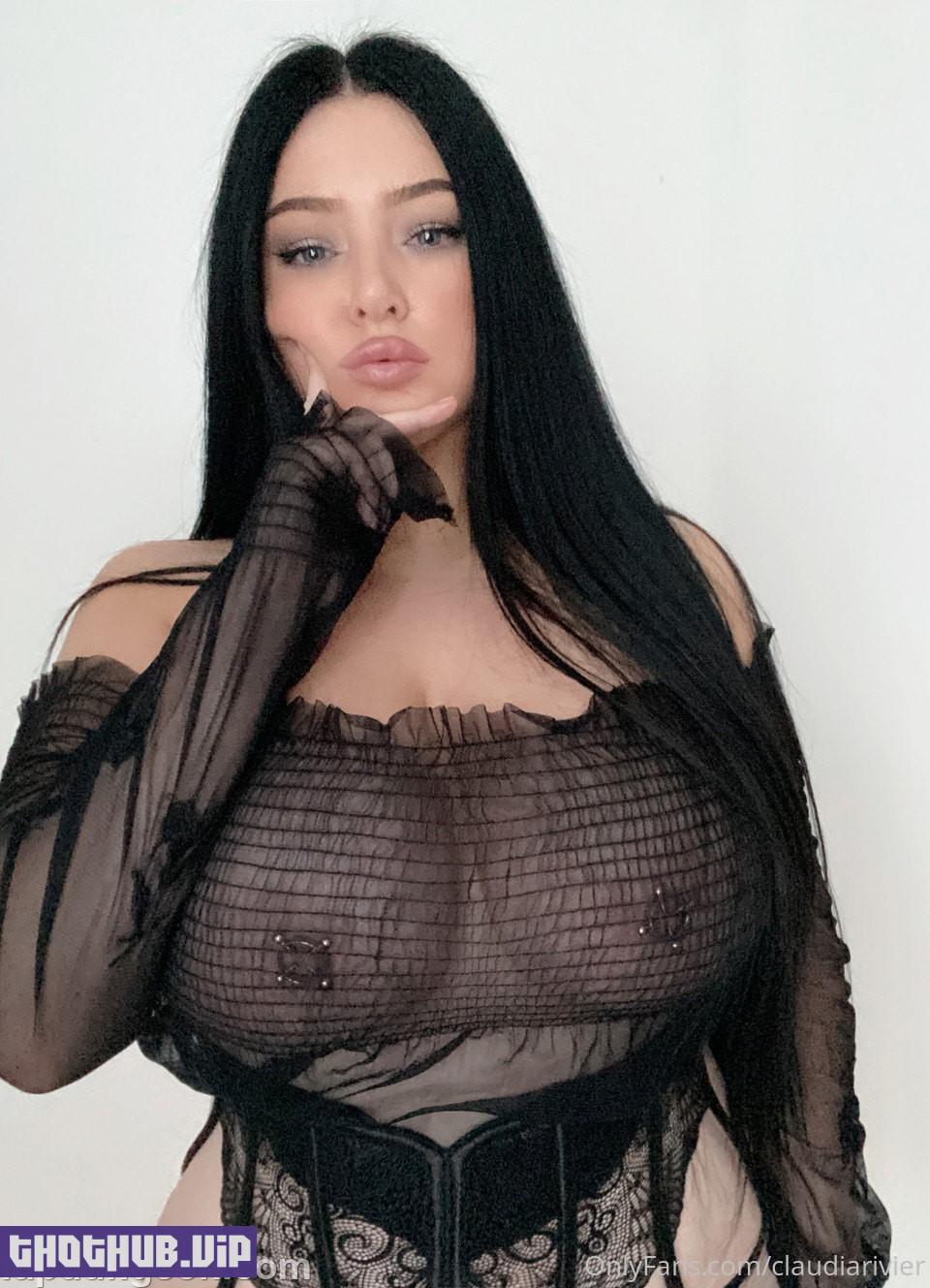1660895648 868 Claudia Rivier %E2%80%93 Thick Natural Hoe Onlyfans Nudes