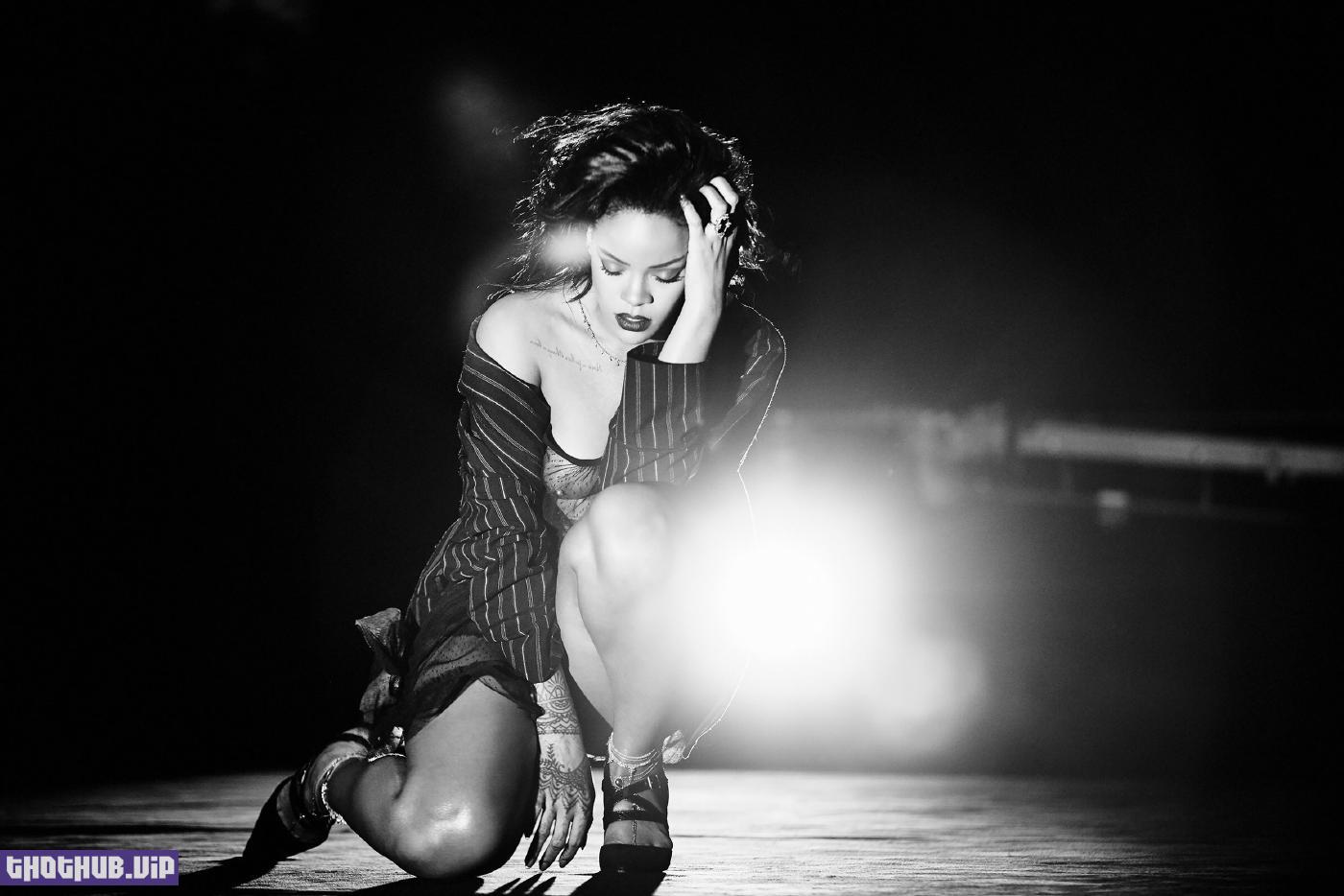 1663125875 669 Rihanna Nude Nipple Slip BTS Photoshoot Set Leaked