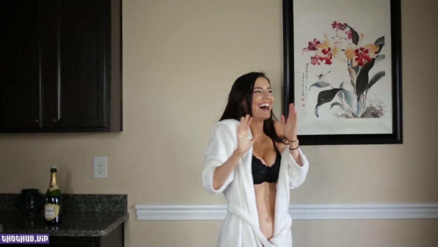 Erin Olash White Robe Strip Tease Video Leaked