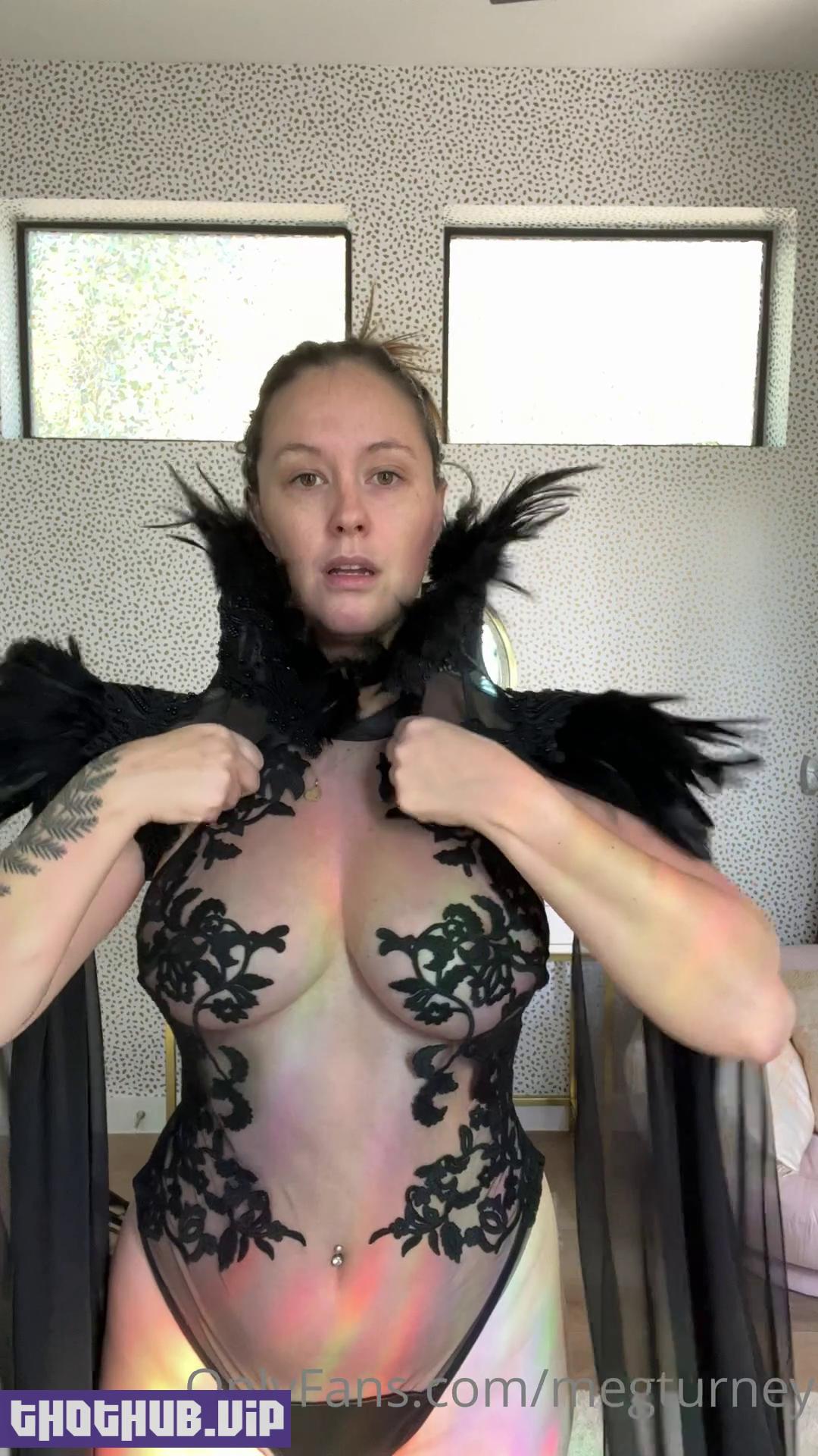 Meg Turney Nude Evil Queen Onlyfans Video Leaked