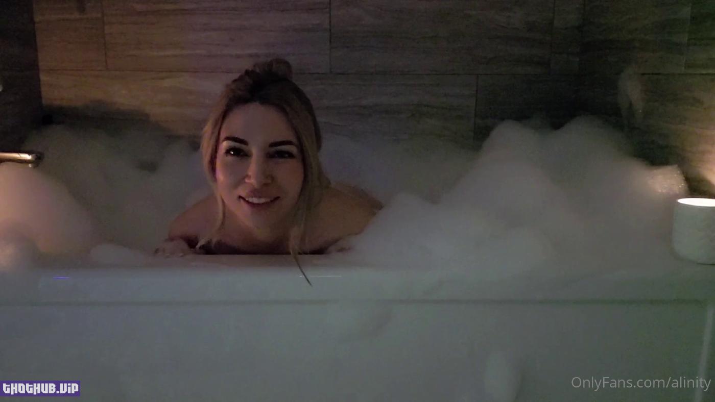 Alinity Nude Bath OnlyFans Leaked Video 6