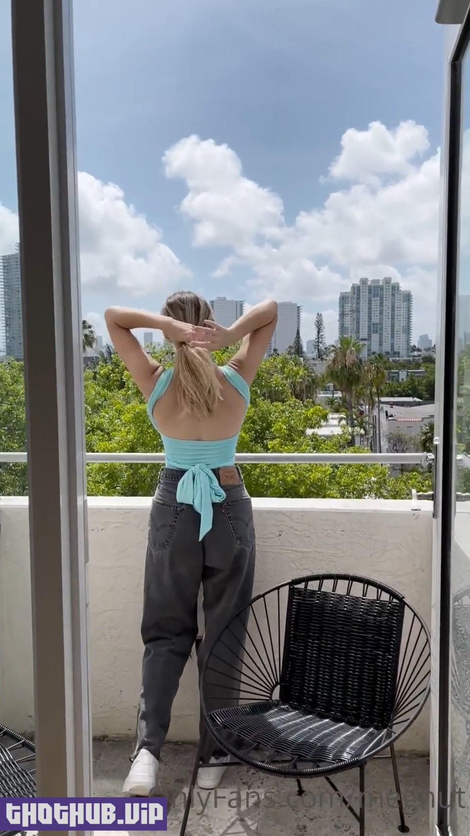 Megnutt02 Onlyfans Topless Balcony Video Leaked 5