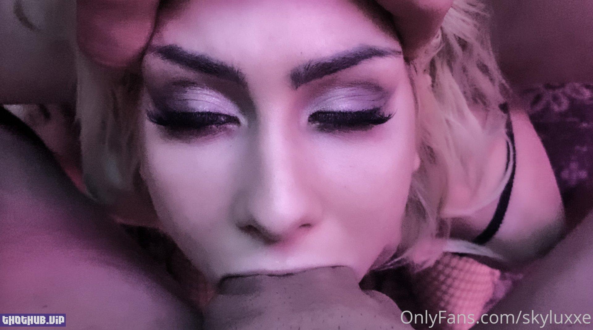 Sky Luxxe (skyluxxe) Onlyfans Leaks (144 images)