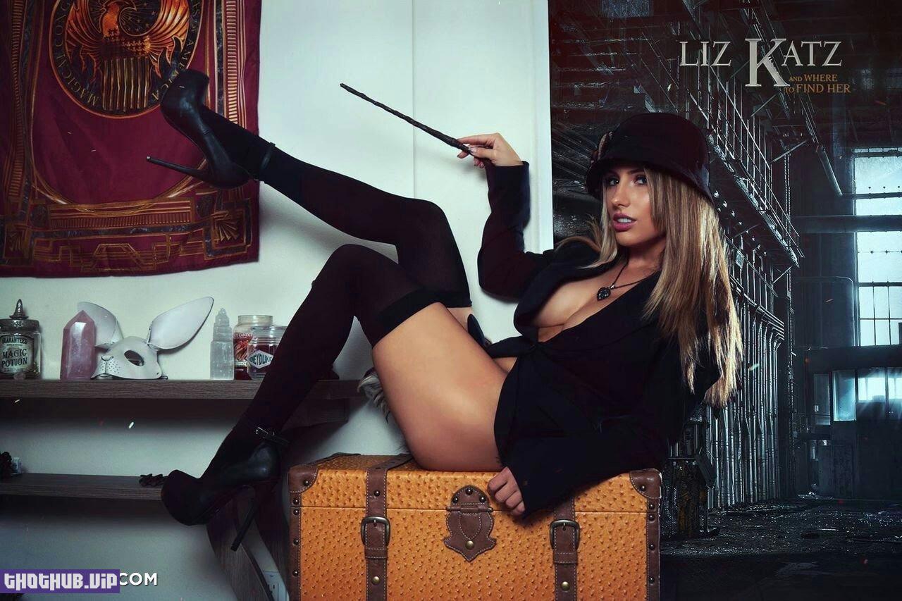 Liz Katz | Fantastic Beasts and Where to Find Them - 8