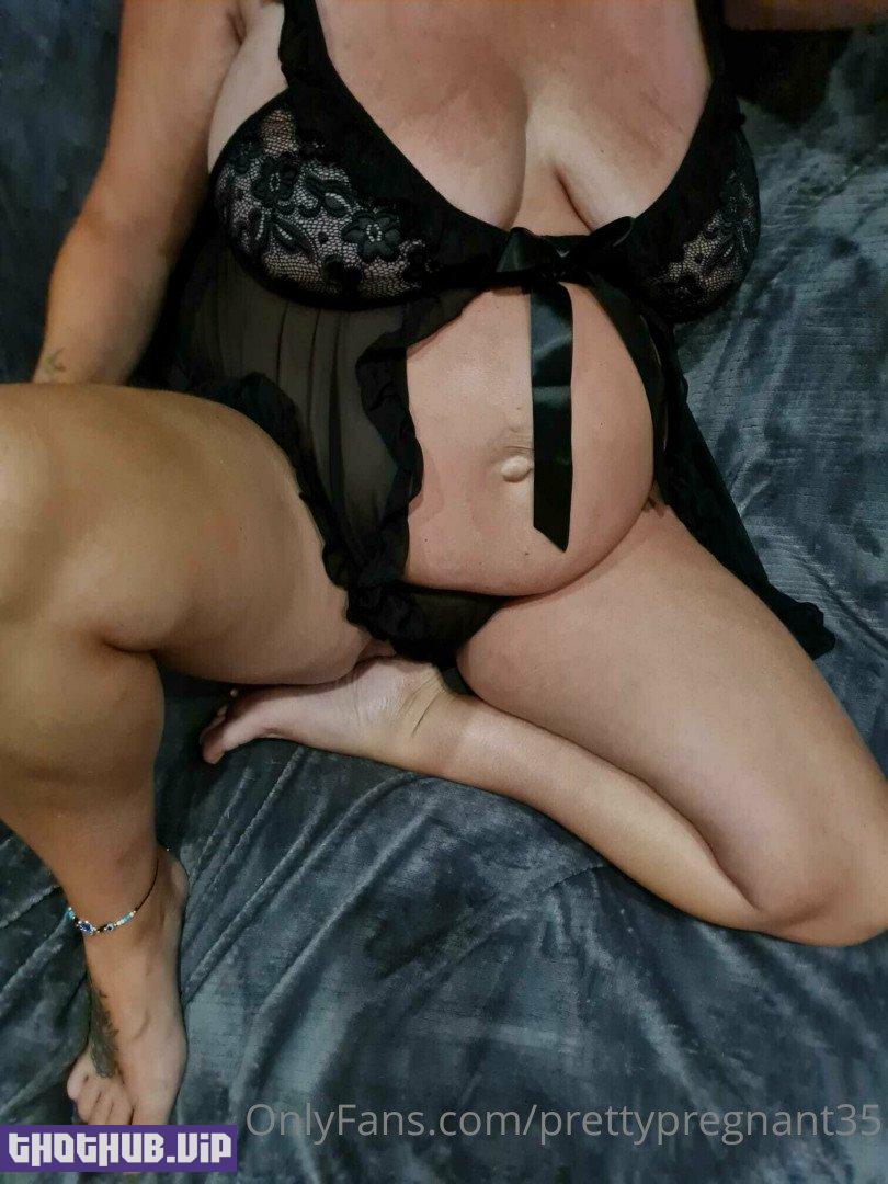 Pretty Pregnant (prettypregnant35) Onlyfans Leaks (21 images)