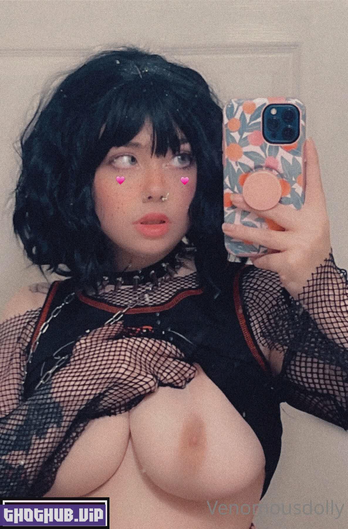 1705958994 980 Venomous dolly %E2%80%93 Thick Cosplay Slut Onlyfans Nudes