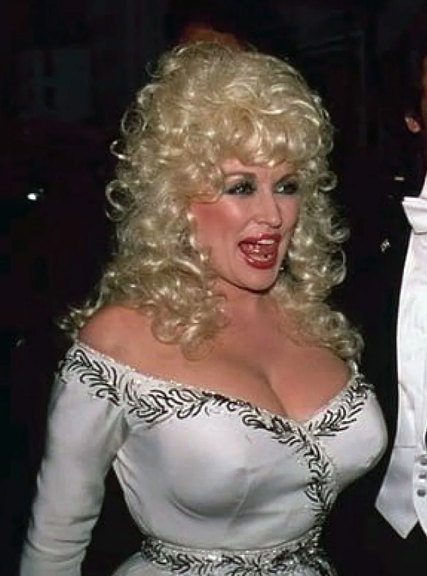 1708569001 918 Sexy Dolly Parton Playboy Vintage Photo Collections.webp