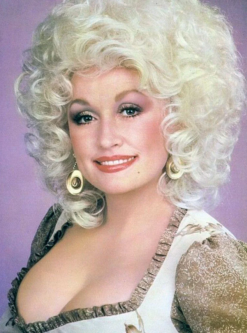 1708569030 15 Sexy Dolly Parton Playboy Vintage Photo Collections.webp