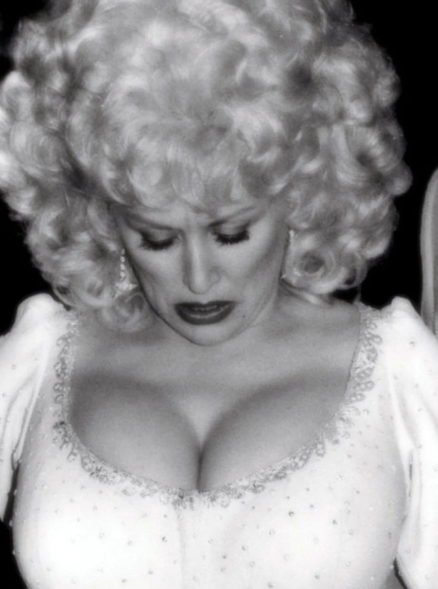 1708569050 782 Sexy Dolly Parton Playboy Vintage Photo Collections.webp