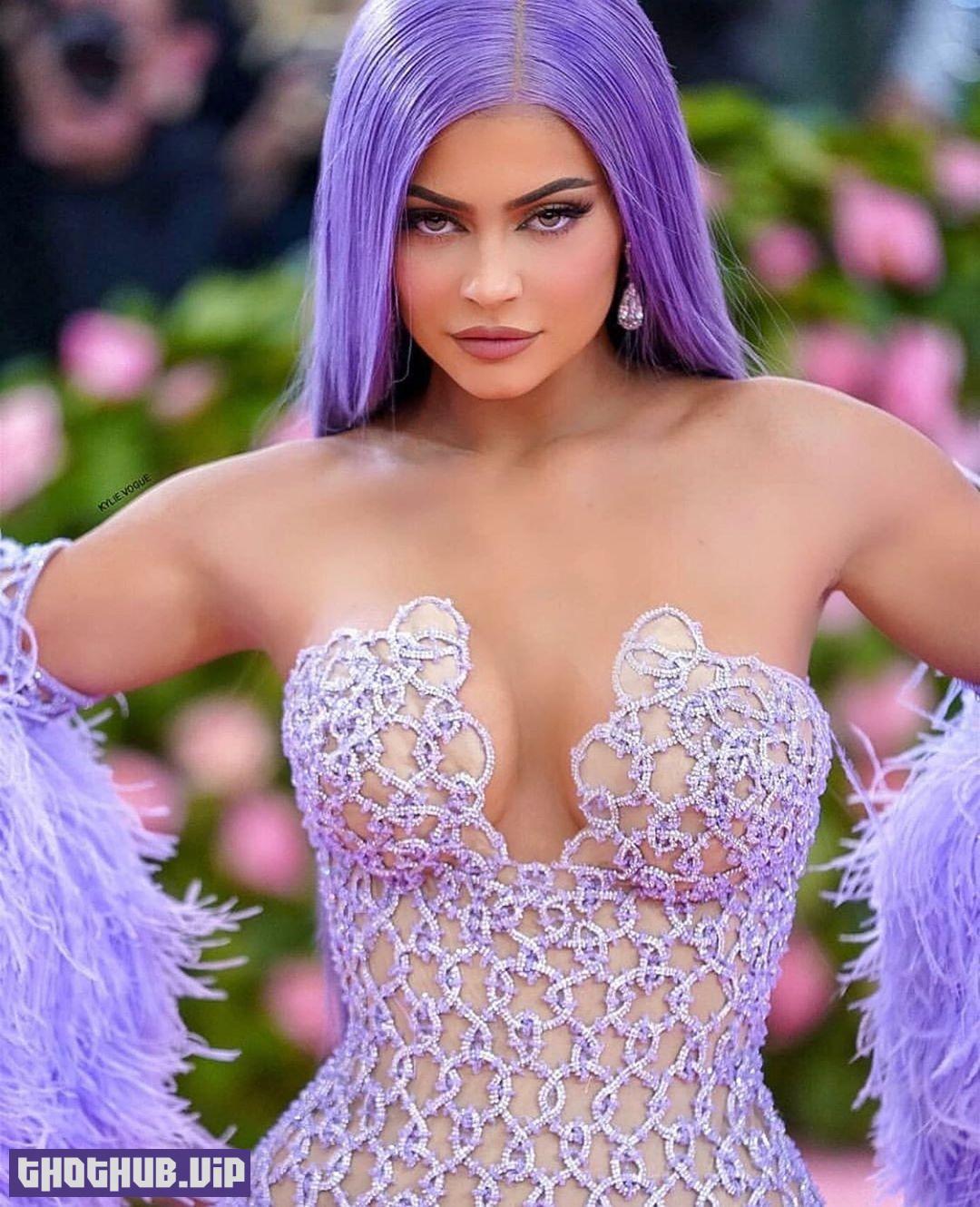 1662721509 888 Kylie Jenner Sexy for KylieSkin Cosmetics 10 Photos and Videos