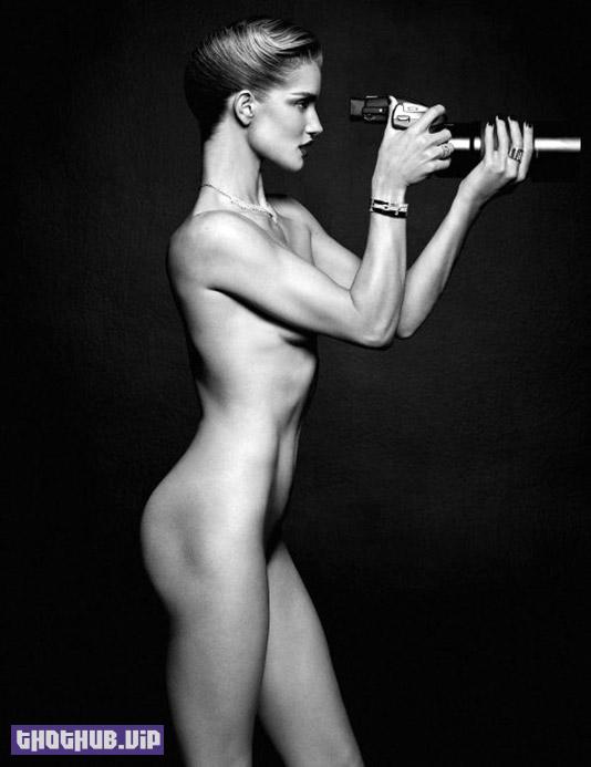 1662876241 230 Rosie Huntington Whiteley Nude and Topless Pics