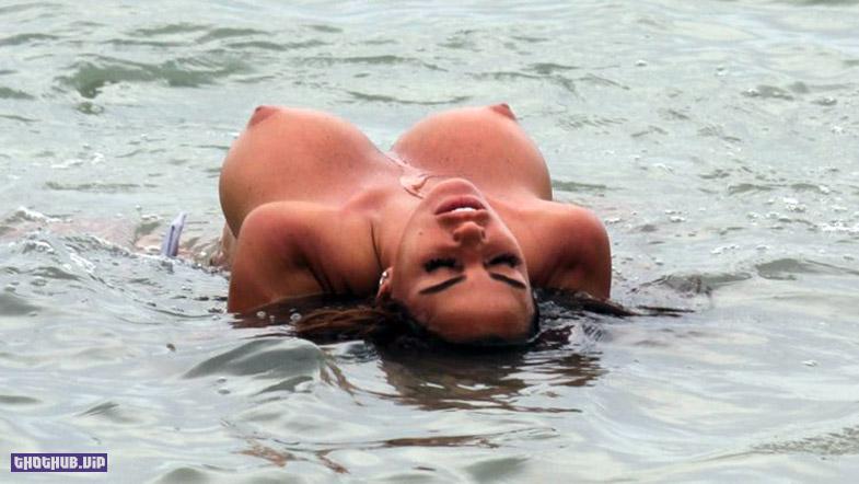 1663026262 19 Katie Price Nude and Hot Photos