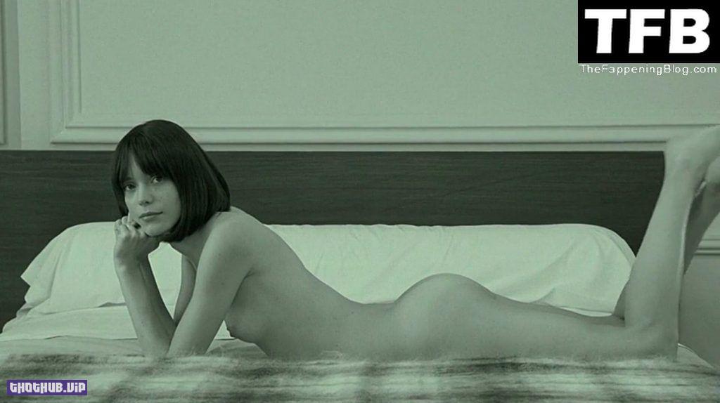 1663353242 820 Stacy Martin Naked and Sexy Pictures