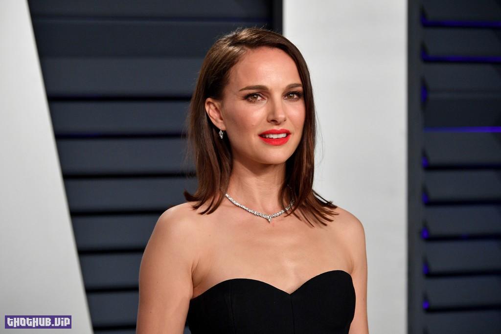 1663684374 375 Natalie Portman The Fappening Sexy At Oscar Party