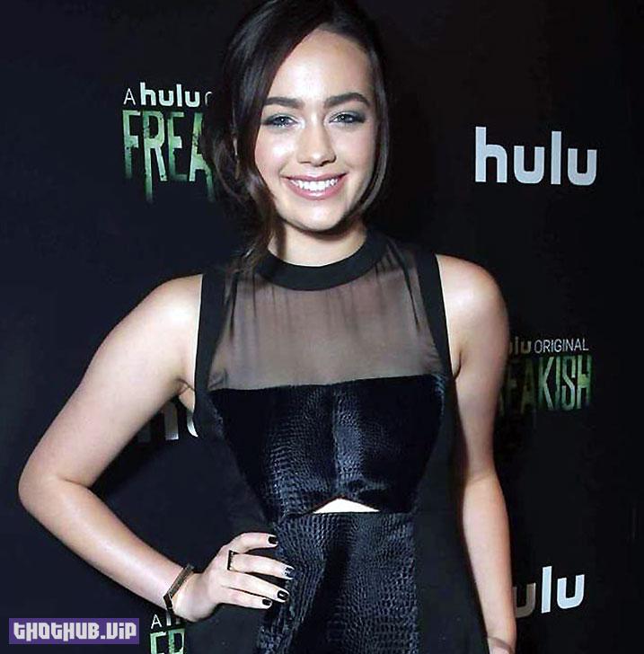 1663806179 480 Mary Mouser Nude Leaked and Hot Pics
