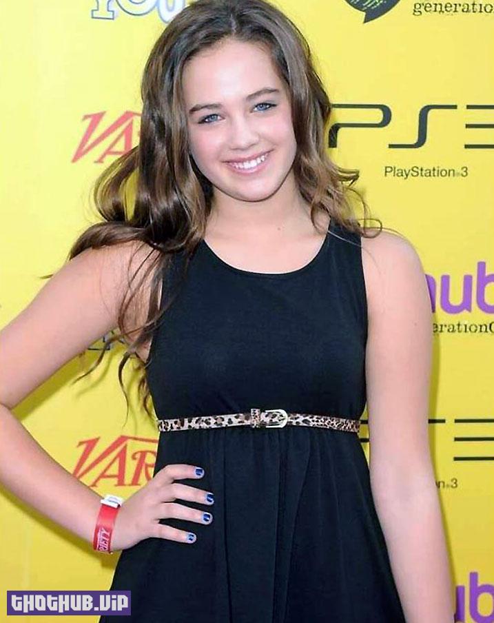 1663806192 428 Mary Mouser Nude Leaked and Hot Pics