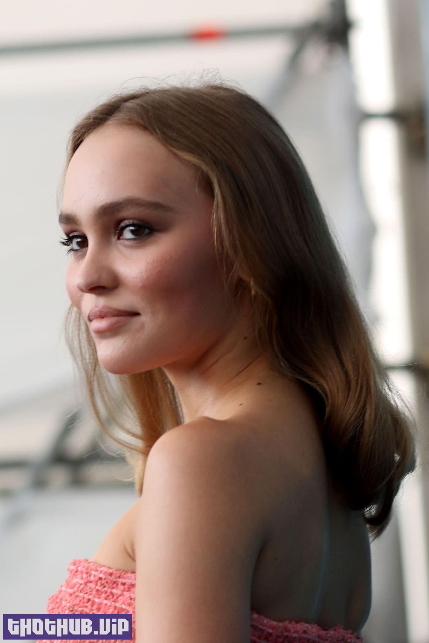 1663934057 421 Lily Rose Depp In A Pink Dress At The Venice Film