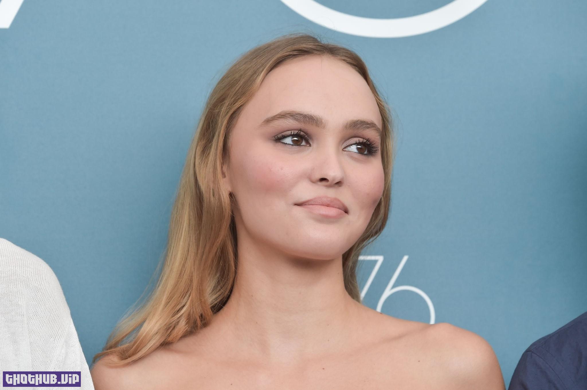 1663934092 235 Lily Rose Depp In A Pink Dress At The Venice Film
