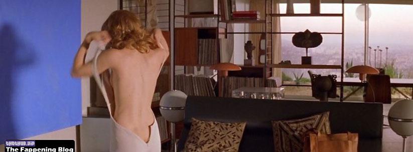 1663949478 469 Alison Lohman Nude and Sexy Photos Collection