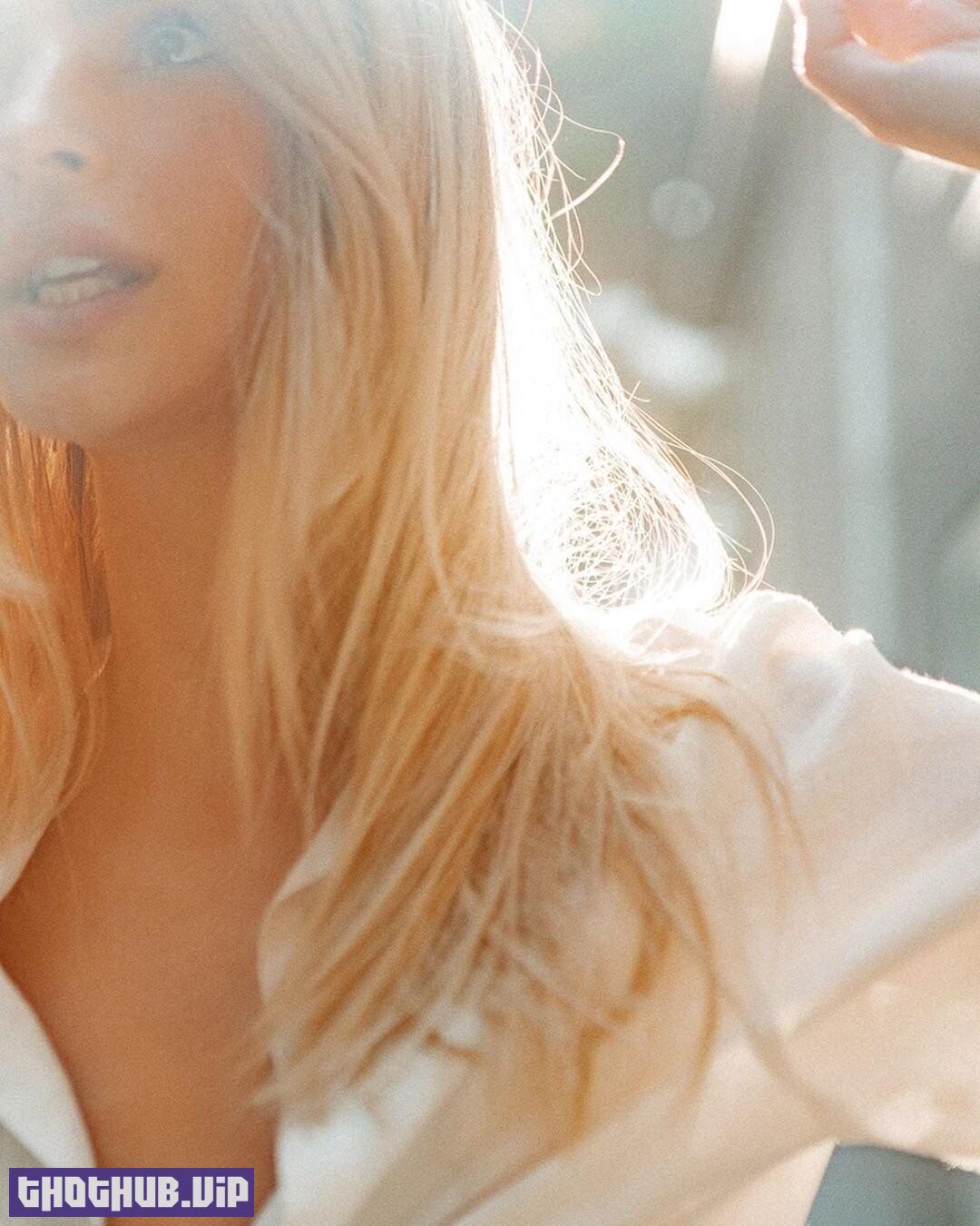 1663992779 591 Emily Ratajkowski Became A Sexy Blonde 47 Photos And Video