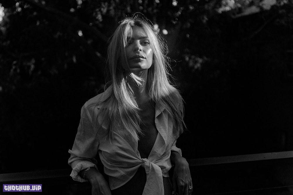 1663992787 815 Emily Ratajkowski Became A Sexy Blonde 47 Photos And Video
